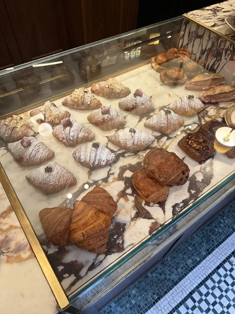 Cafe Leon Dore - תמונה 2